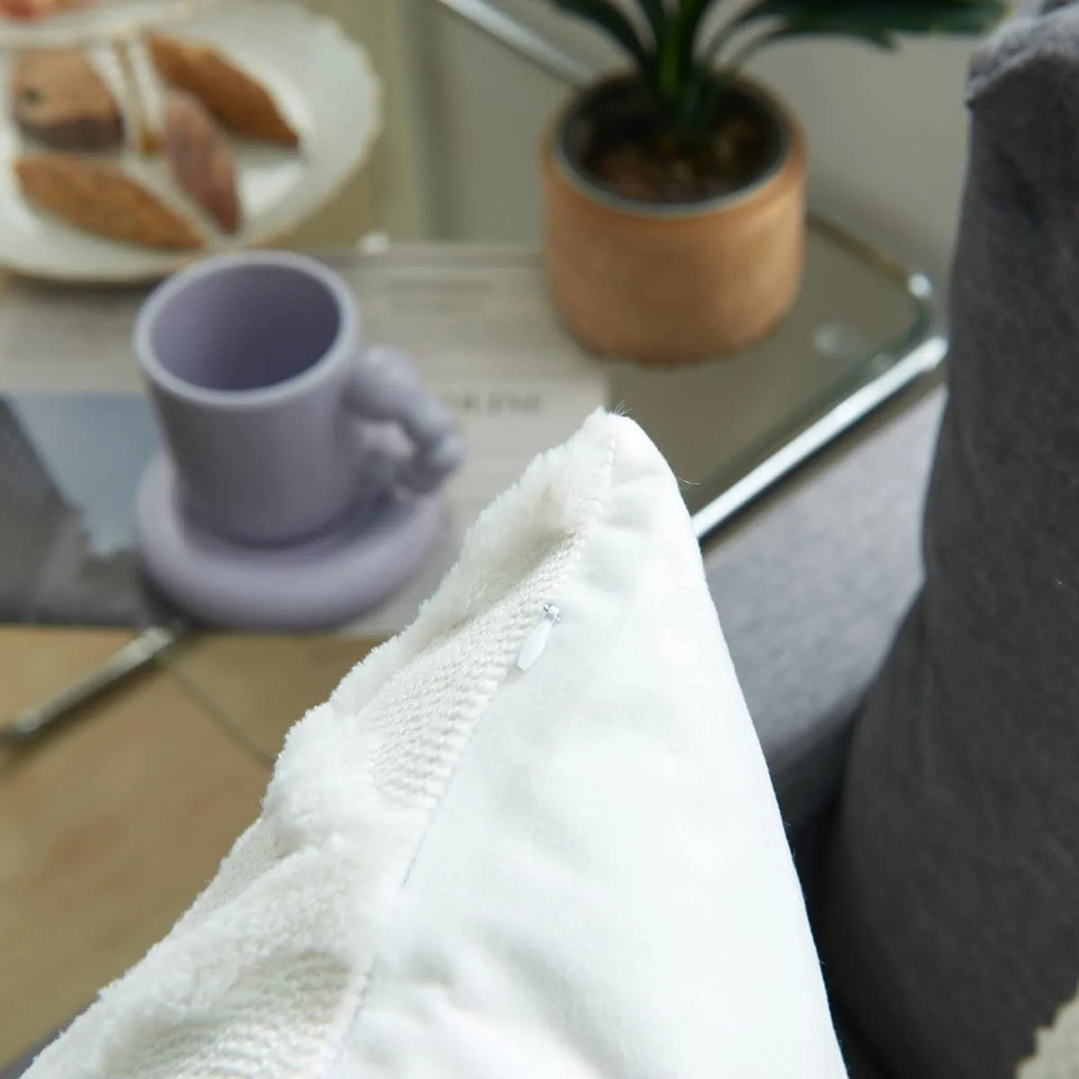 Faux Fur Luxury Plush Throw Pillowcase – Soft Decorative Cushion Cover, Multiple Colors & Sizes