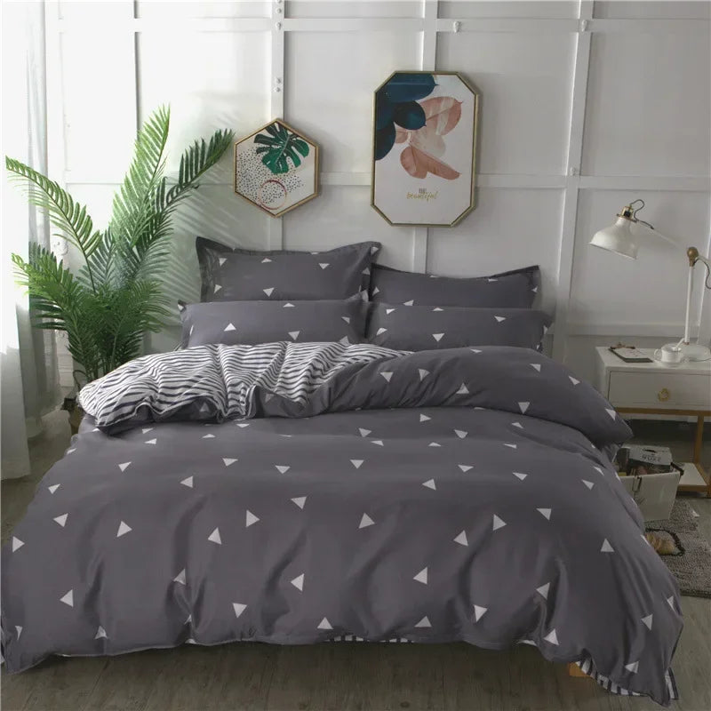 Cartoon Print Duvet Cover Set – Skin-Friendly 400TC Polyester, 3-Piece with 2 Pillowcases, 20 Designs & 4 Sizes