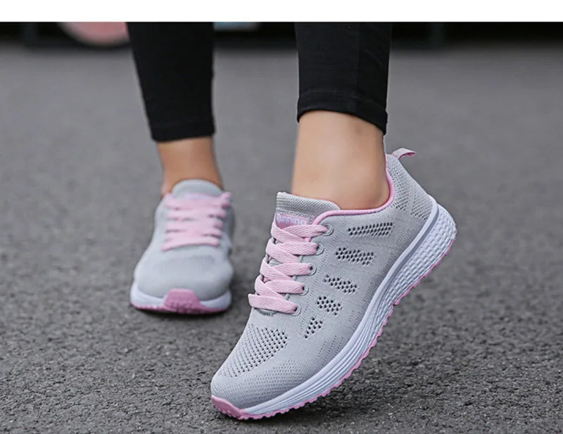 Women’s Casual Mesh Flat Sneakers — Breathable Lightweight Walking Shoes
