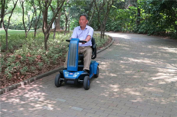 Solar-Powered 4-Wheel Mobility Scooter – 800W, 35±5 km Range