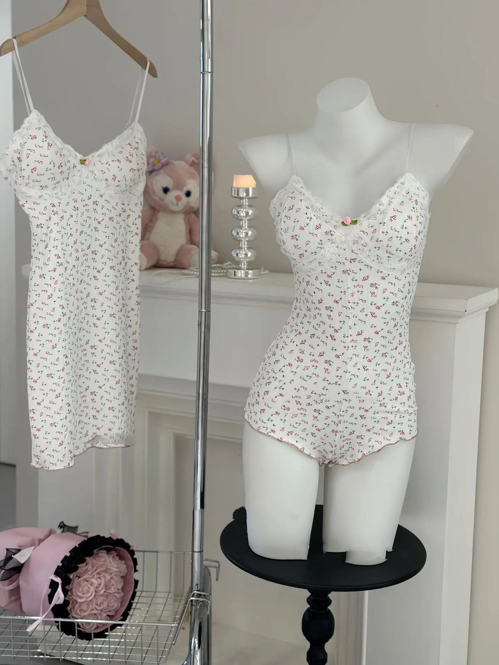 Floral Print Lace Bodysuit – Sleeveless Slim Fit Leotard Romper for Women